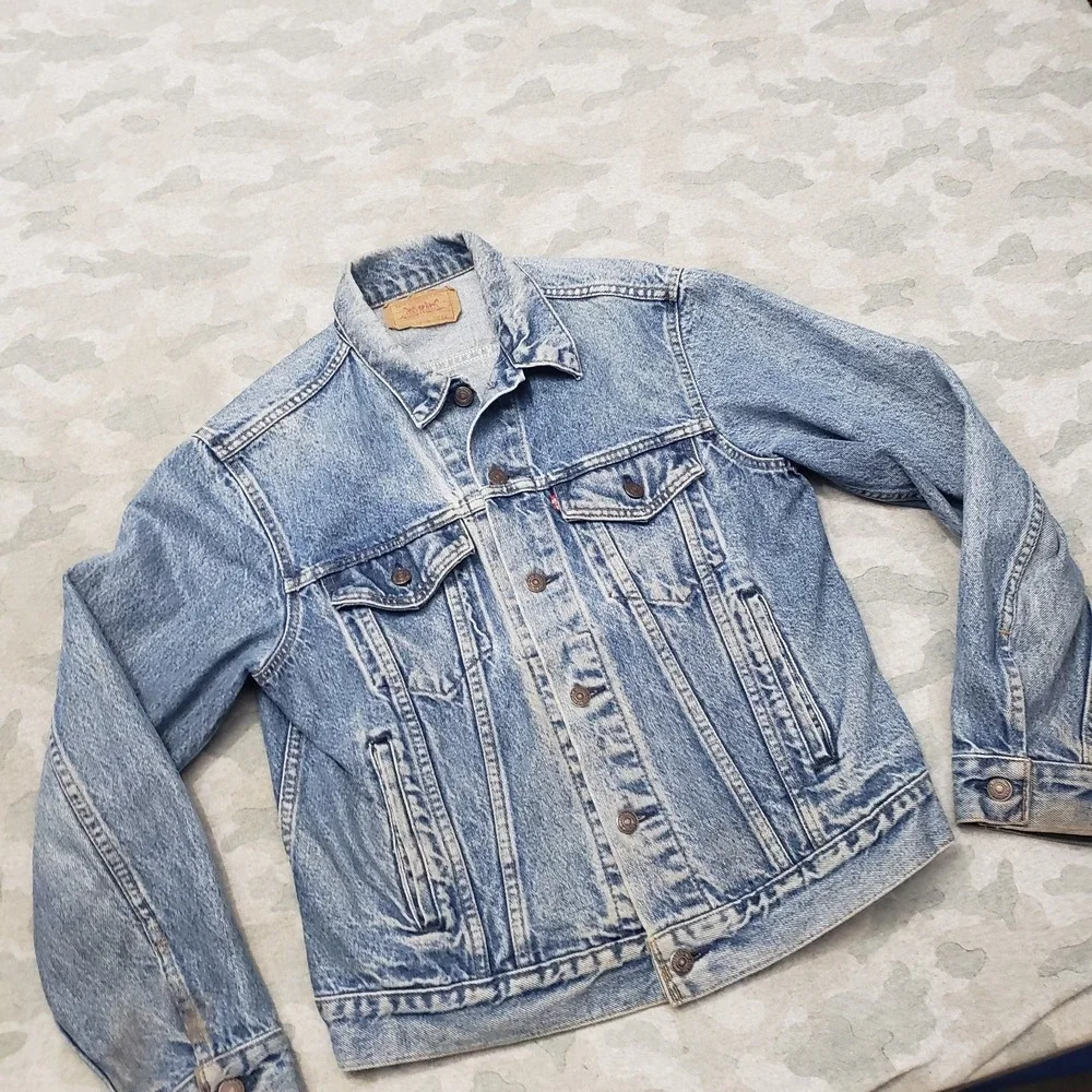 Vintage Levis Trucker Jacket Men 42 Blue Type 3 Made In USA Denim 80s Button 523